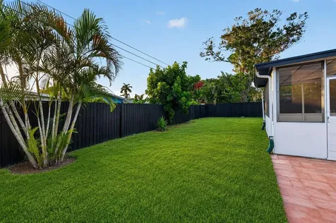 2801 45th Street S St Petersburg FL 33711