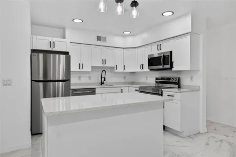 2801 45th Street S St Petersburg FL 33711