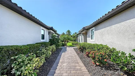15611 Sacile Lane Lakewood Ranch FL 34211