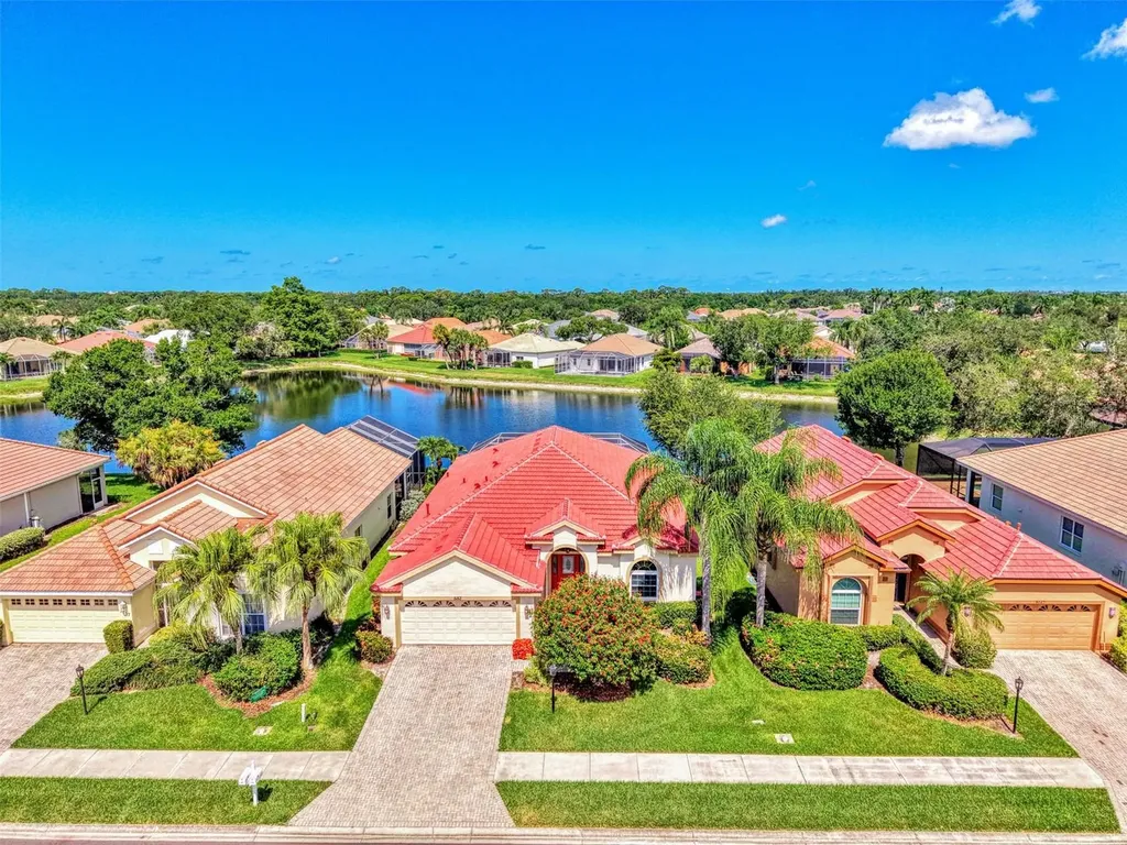 5153 Highbury Circle Sarasota FL 34238