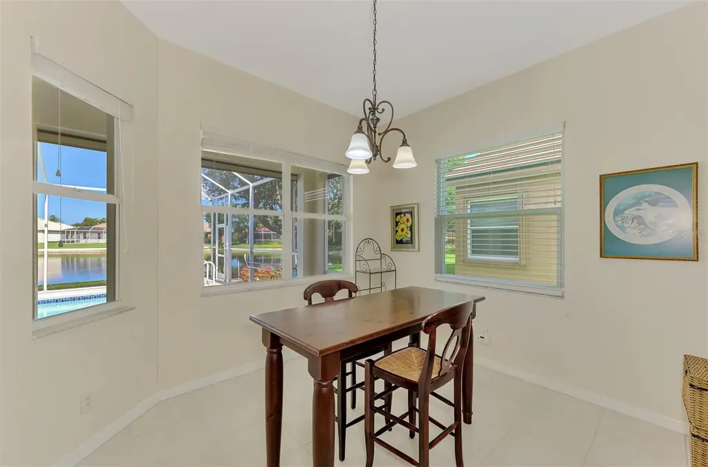 5153 Highbury Circle Sarasota FL 34238
