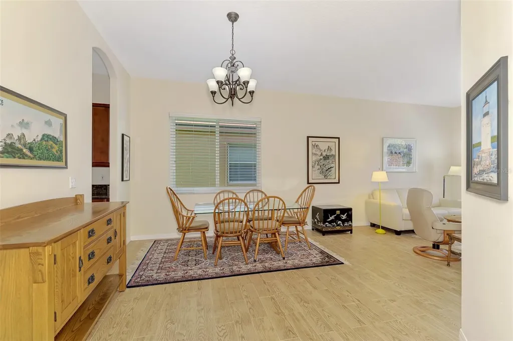 5153 Highbury Circle Sarasota FL 34238