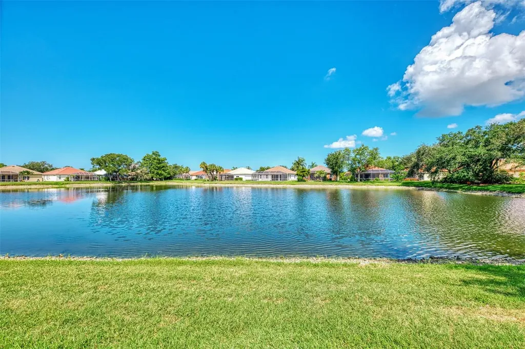 5153 Highbury Circle Sarasota FL 34238