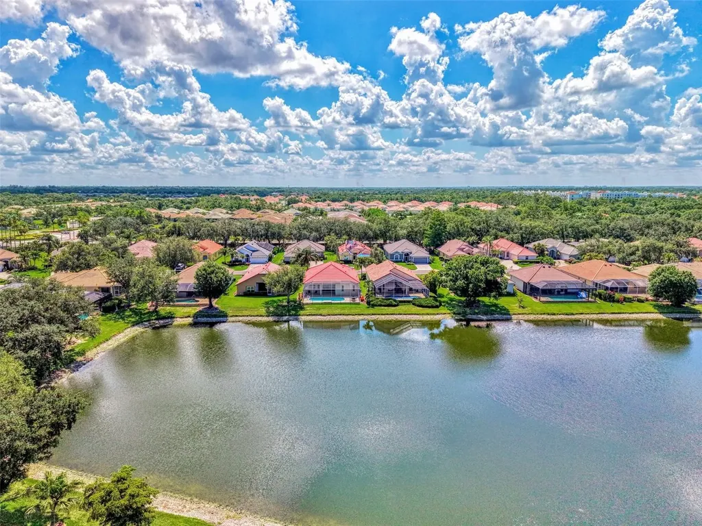 5153 Highbury Circle Sarasota FL 34238