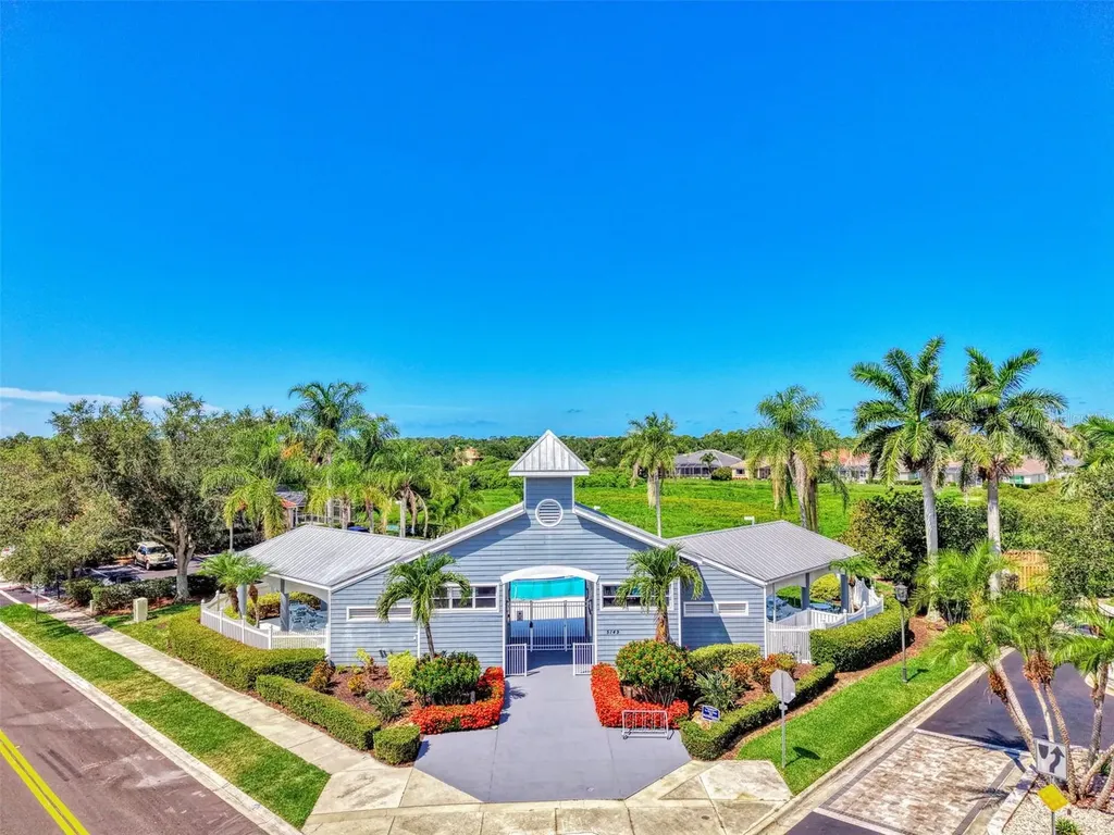 5153 Highbury Circle Sarasota FL 34238
