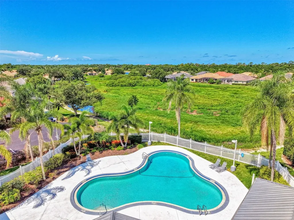 5153 Highbury Circle Sarasota FL 34238