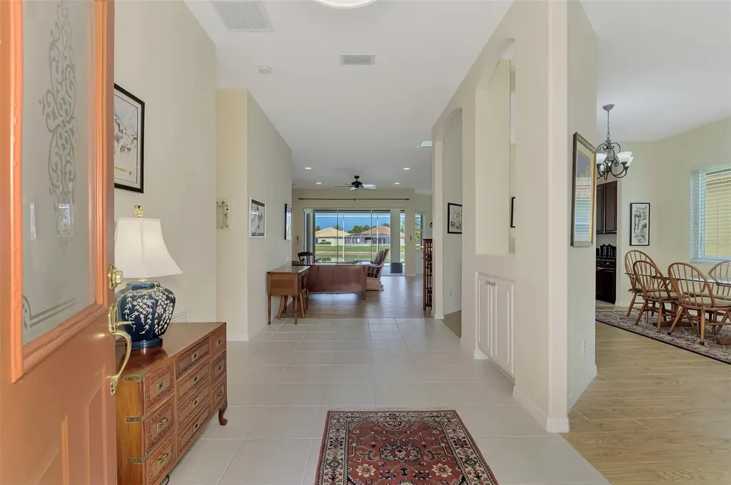 5153 Highbury Circle Sarasota FL 34238