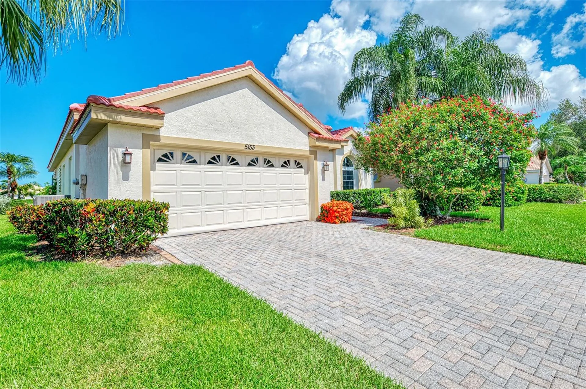 5153 Highbury Circle Sarasota FL 34238