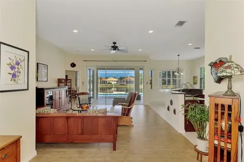 5153 Highbury Circle Sarasota FL 34238