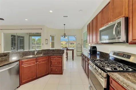 5153 Highbury Circle Sarasota FL 34238