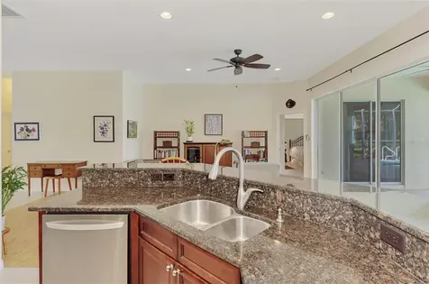 5153 Highbury Circle Sarasota FL 34238