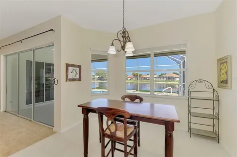 5153 Highbury Circle Sarasota FL 34238