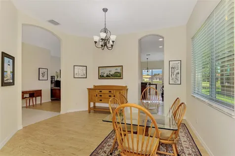 5153 Highbury Circle Sarasota FL 34238