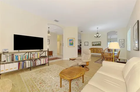 5153 Highbury Circle Sarasota FL 34238