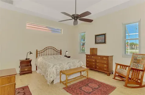 5153 Highbury Circle Sarasota FL 34238