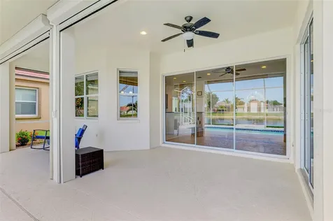 5153 Highbury Circle Sarasota FL 34238