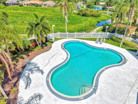 5153 Highbury Circle Sarasota FL 34238