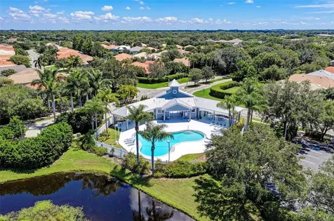 5153 Highbury Circle Sarasota FL 34238