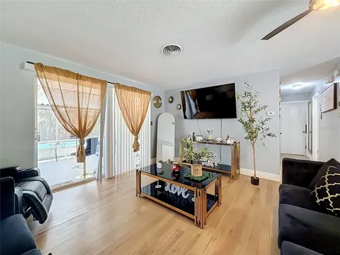 7511 Brockbank Drive Orlando FL 32809