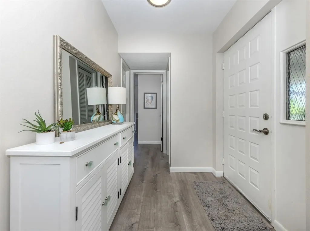 1712 Lakeside Drive Venice FL 34293