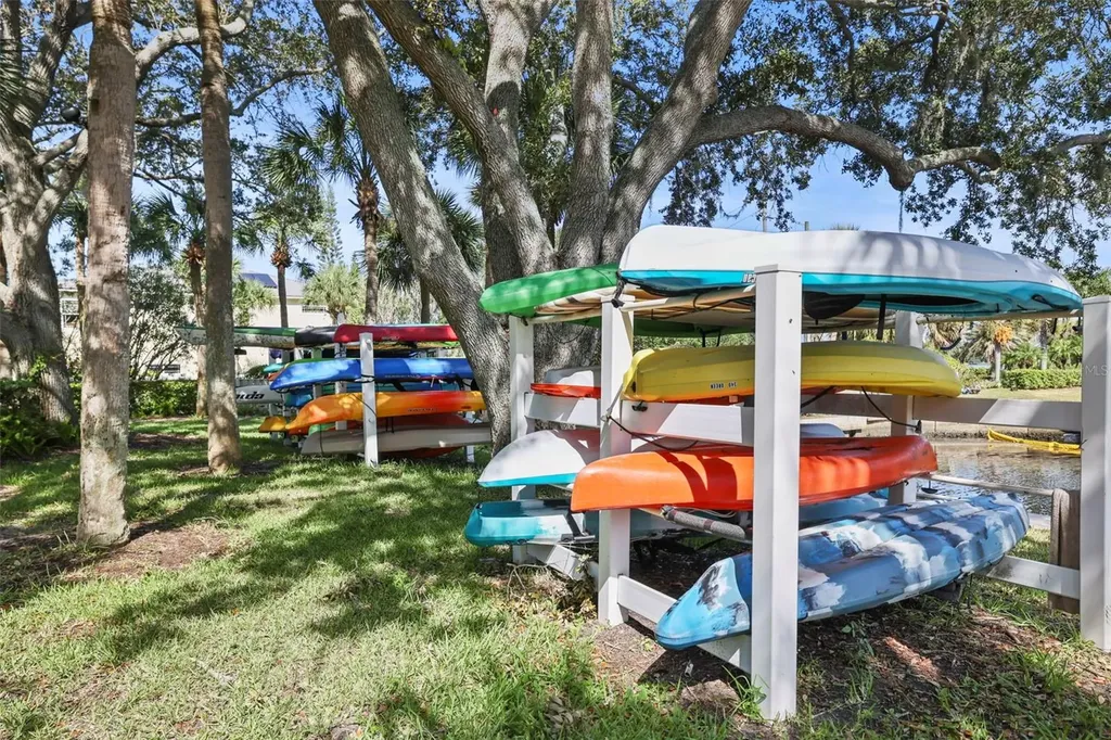 358 Moorings Cove Drive Tarpon Springs FL 34689