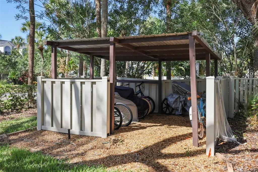 358 Moorings Cove Drive Tarpon Springs FL 34689
