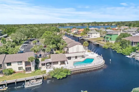 358 Moorings Cove Drive Tarpon Springs FL 34689