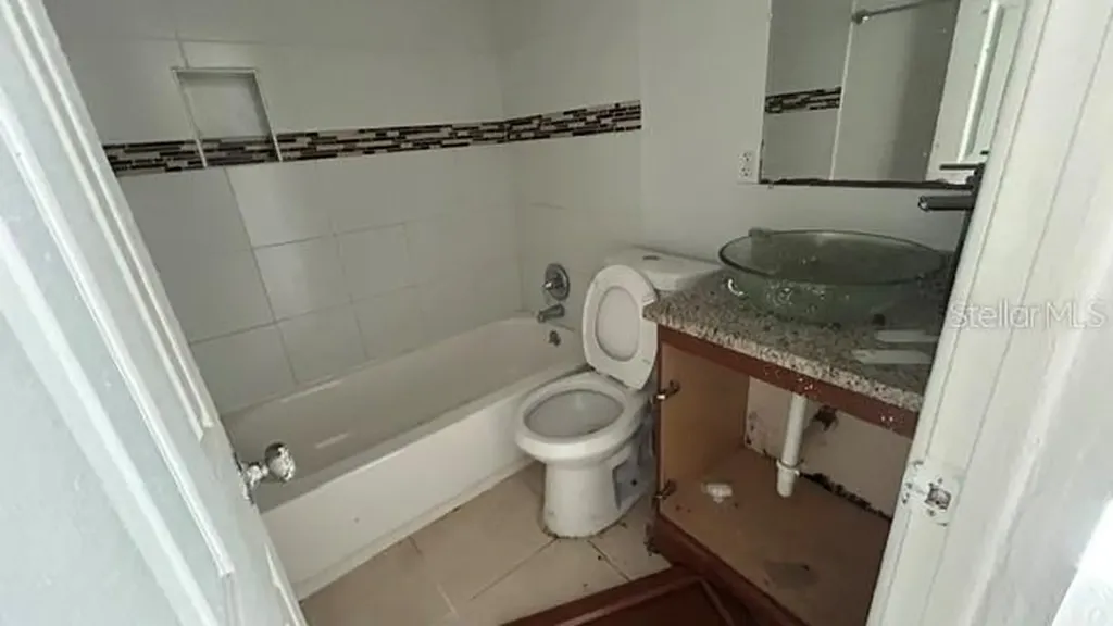 2506 Sandy Lane Orlando FL 32818