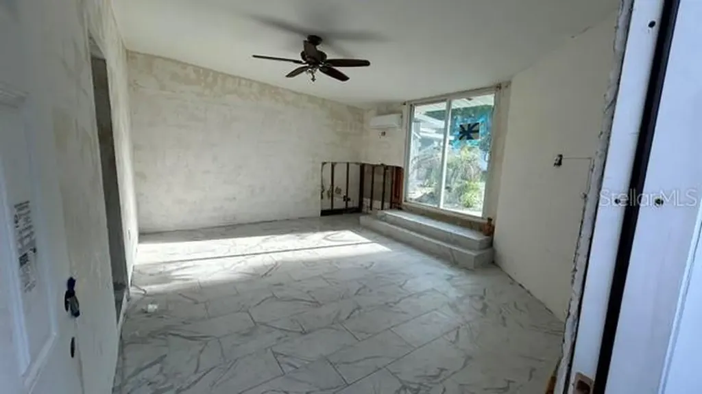 2506 Sandy Lane Orlando FL 32818