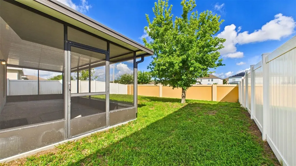 14517 Dunrobin Drive Wimauma FL 33598
