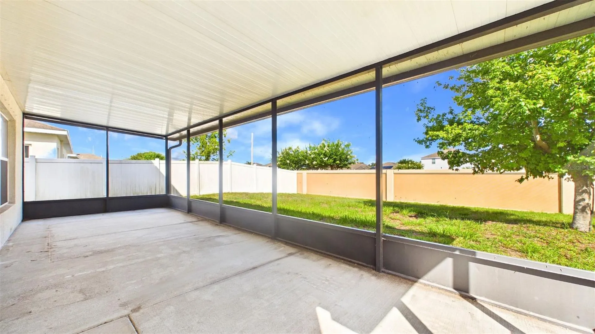 14517 Dunrobin Drive Wimauma FL 33598