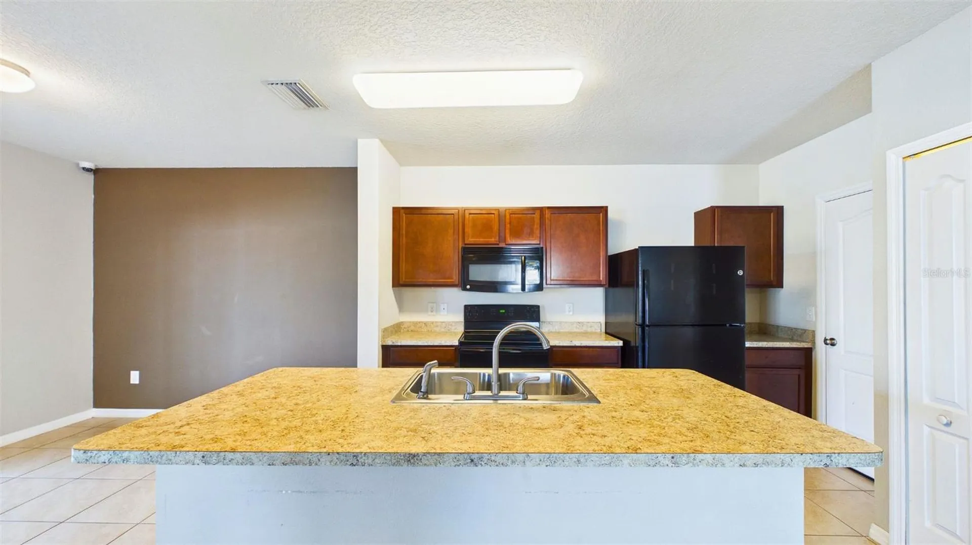 14517 Dunrobin Drive Wimauma FL 33598