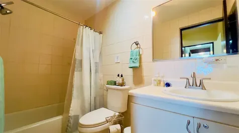 Condominiom Victoria Del Carr 429 Km .5 Interior Oeste Barrio Calvache Rincon PR 00677