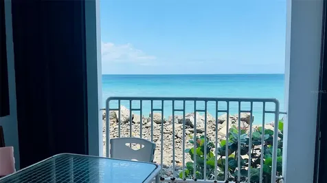 Condominiom Victoria Del Carr 429 Km .5 Interior Oeste Barrio Calvache Rincon PR 00677