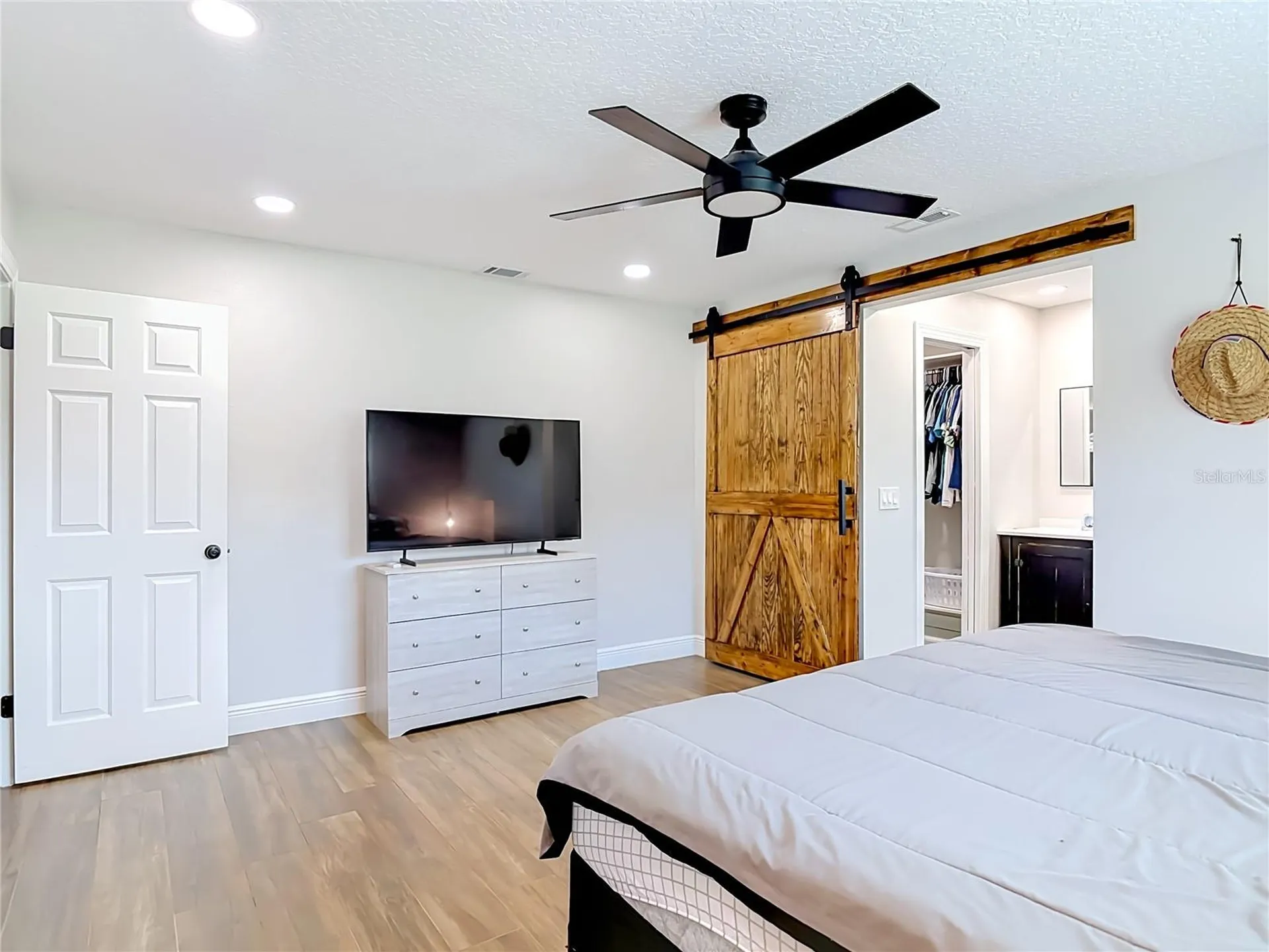 1690 N Clara Avenue Deland FL 32720