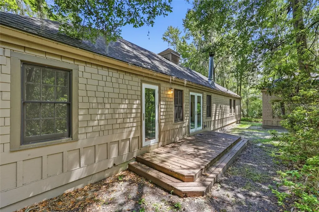 8502 SW 52nd Place Gainesville FL 32608