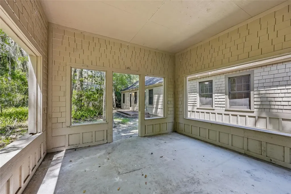 8502 SW 52nd Place Gainesville FL 32608