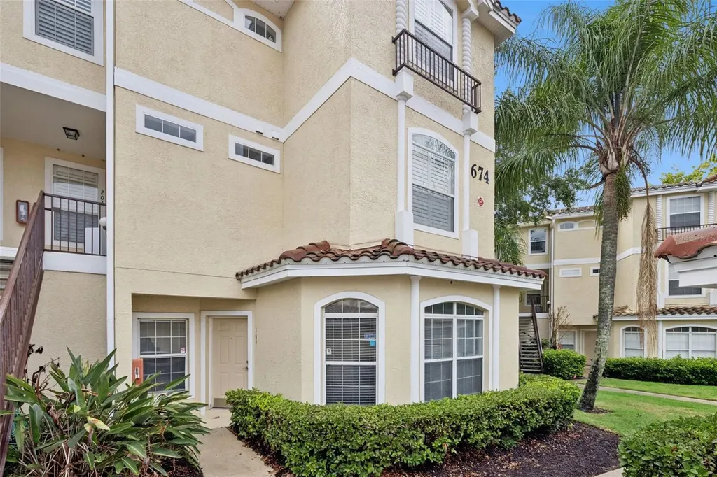 674 Sandy Neck Lane Altamonte Springs FL 32714