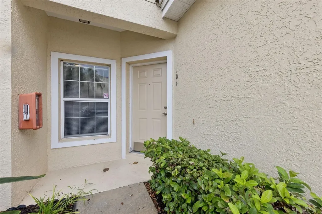 674 Sandy Neck Lane Altamonte Springs FL 32714