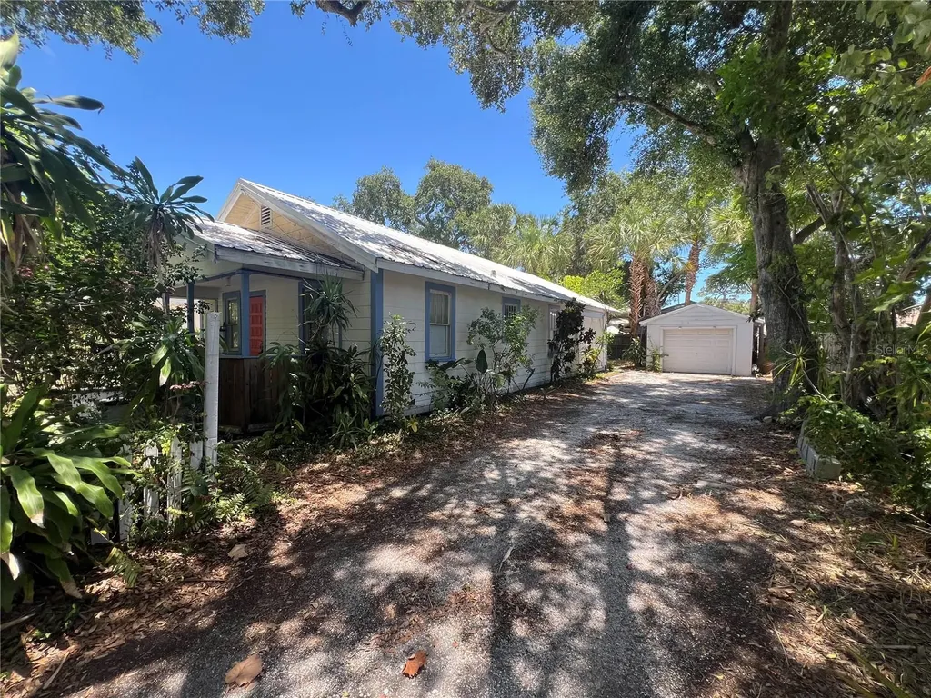 1208 34th Street Sarasota FL 34234