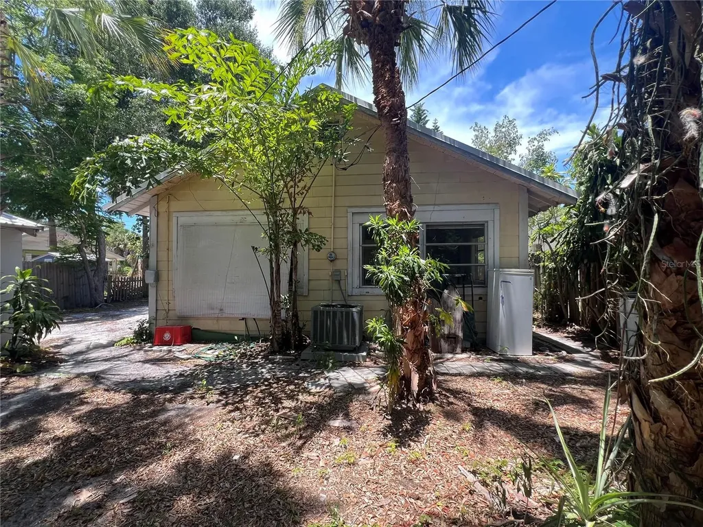 1208 34th Street Sarasota FL 34234
