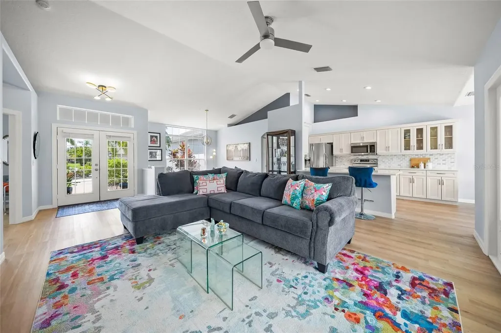 2302 Vintage Street Sarasota FL 34240