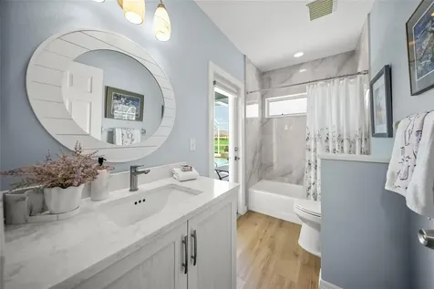 2302 Vintage Street Sarasota FL 34240
