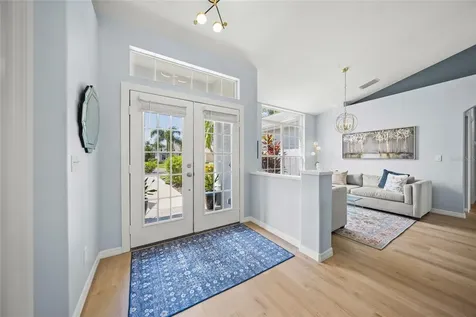 2302 Vintage Street Sarasota FL 34240
