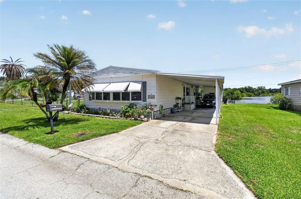 3586 Lazy Lake Drive N Lakeland FL 33801