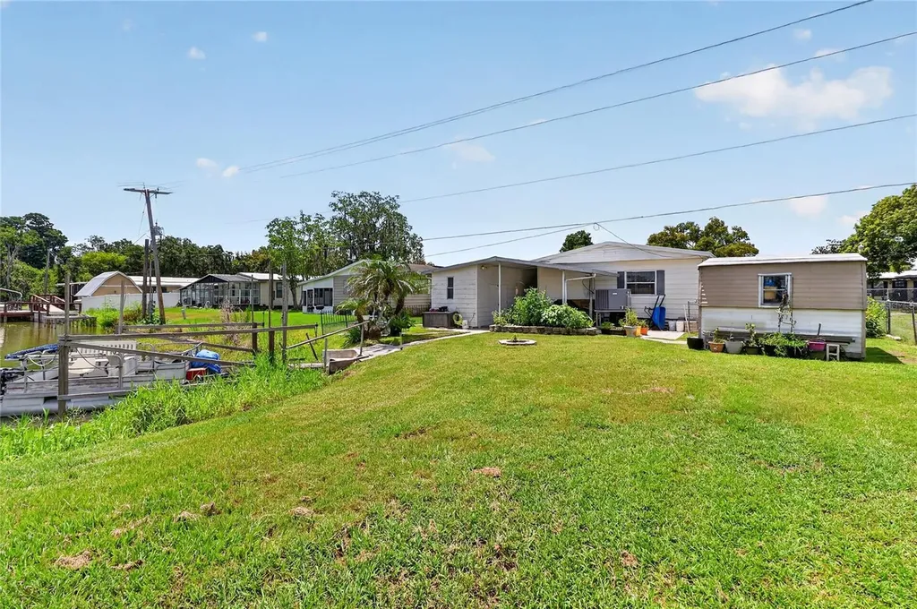 3586 Lazy Lake Drive N Lakeland FL 33801