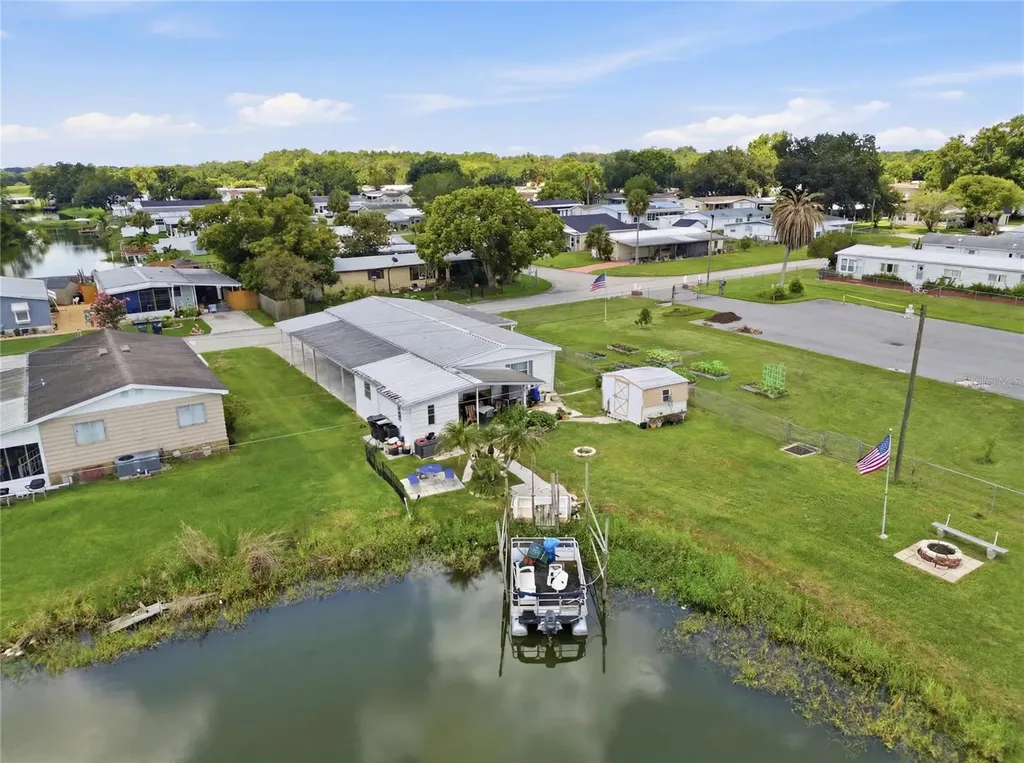 3586 Lazy Lake Drive N Lakeland FL 33801