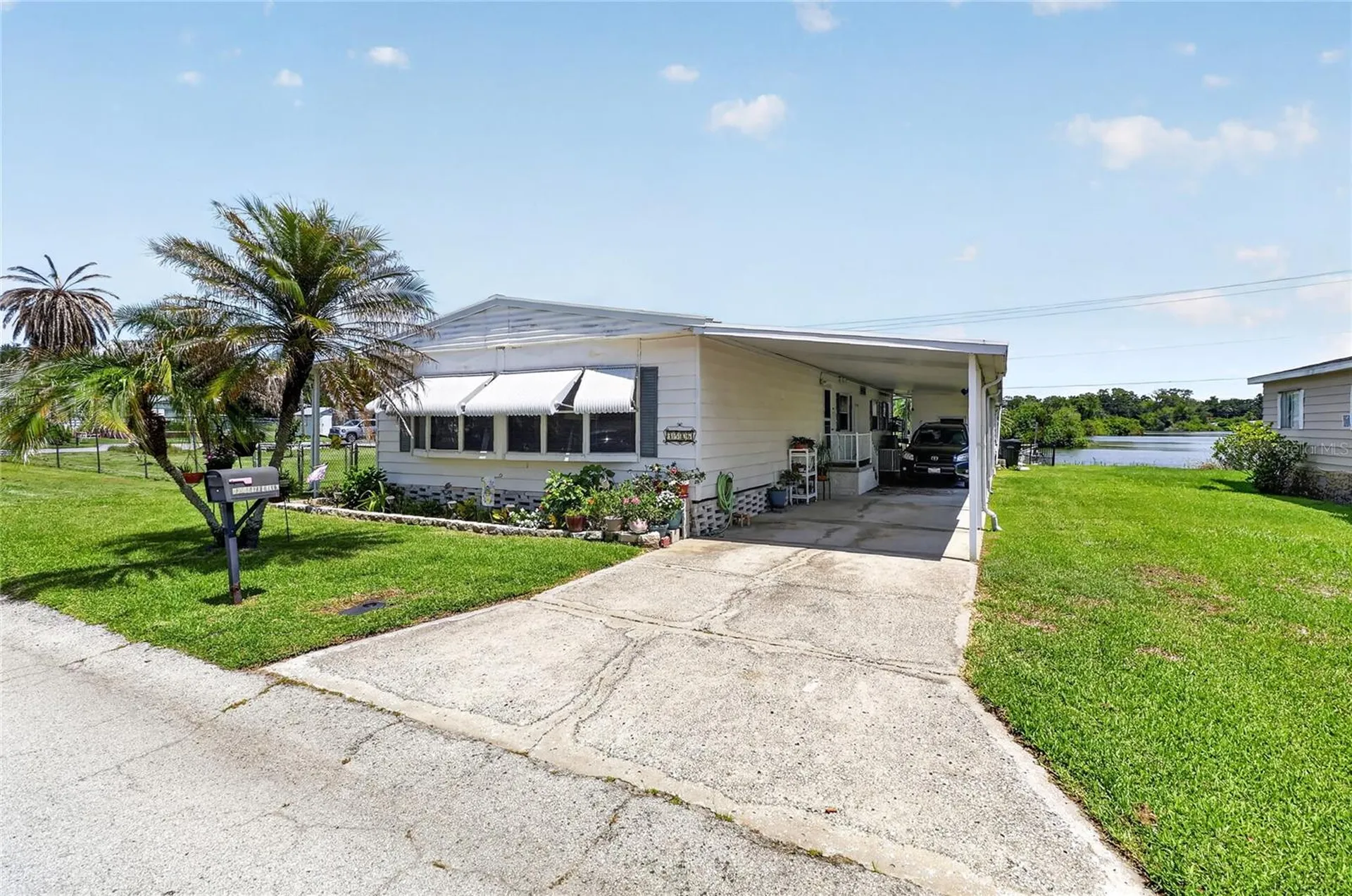 3586 Lazy Lake Drive N Lakeland FL 33801