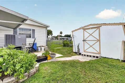3586 Lazy Lake Drive N Lakeland FL 33801