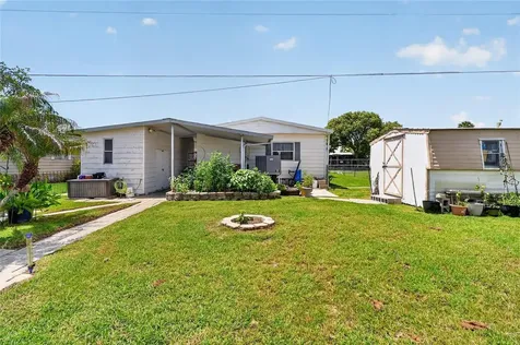 3586 Lazy Lake Drive N Lakeland FL 33801